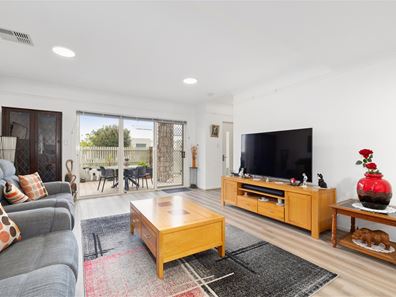 20 Belfry Road, Gnangara WA 6077