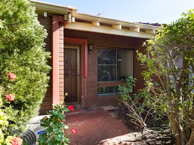 1/297 Preston Point Road, Bicton WA 6157