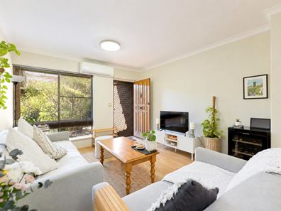 1/297 Preston Point Road, Bicton WA 6157