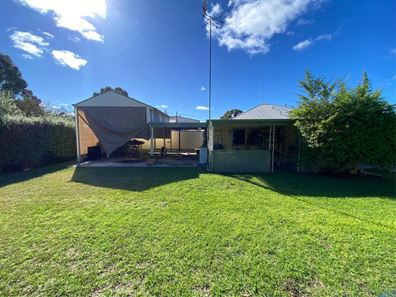 12 Fairway Terrace, Preston Beach WA 6215