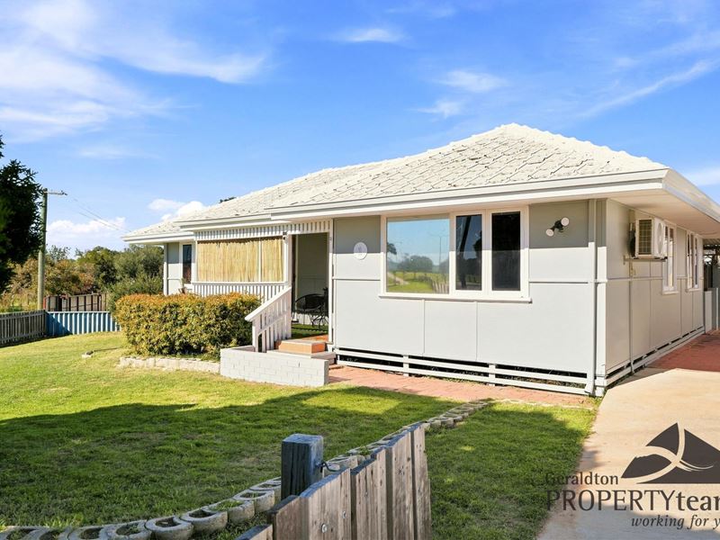 1 Howes Street, Rangeway WA 6530