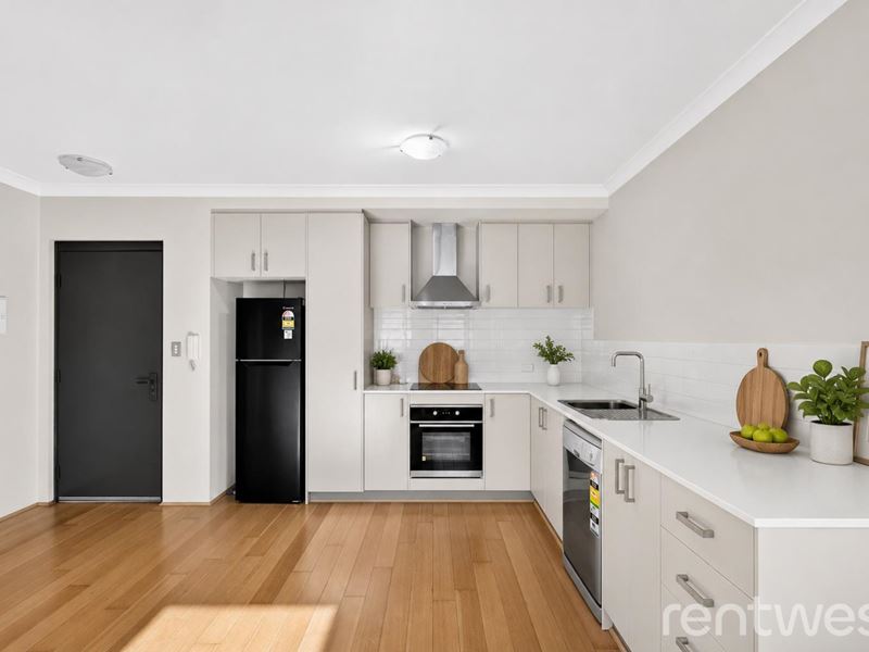 8/77 Surrey Road, Rivervale WA 6103