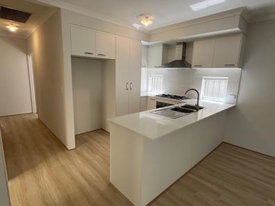 14 Conifer Place, Kardinya WA 6163