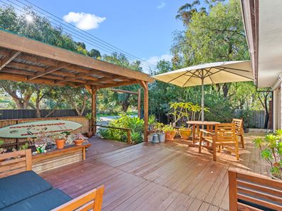 11 William Road, Coodanup WA 6210