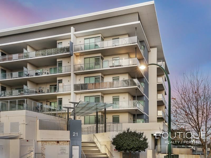 411/21 Malata Crescent, Success WA 6164