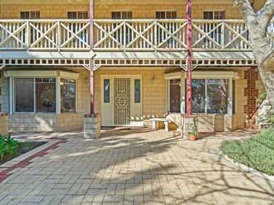 43 Lakeside Parkway, Herron WA 6211