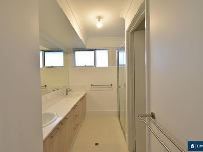 62 Currawong Loop, Treeby WA 6164