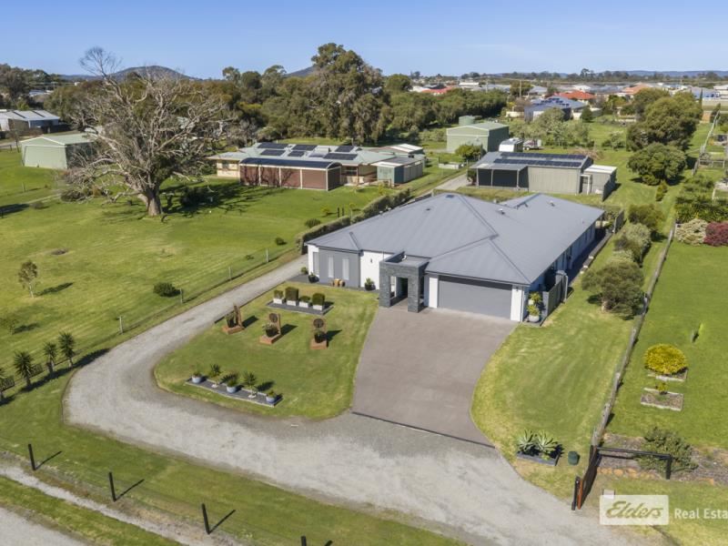 28 Bylund Way, Mckail WA 6330