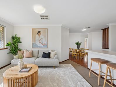 8B Henning Crescent, Manning WA 6152