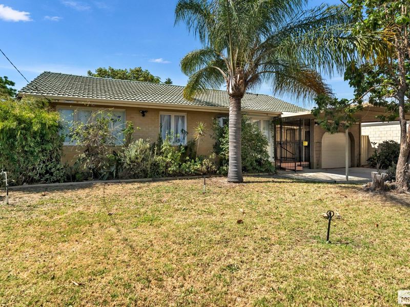 63 Bradley Way, Lockridge WA 6054
