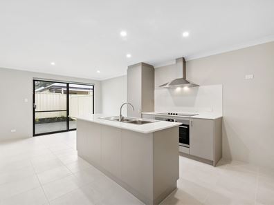 16B Devonshire Terrace, Armadale WA 6112