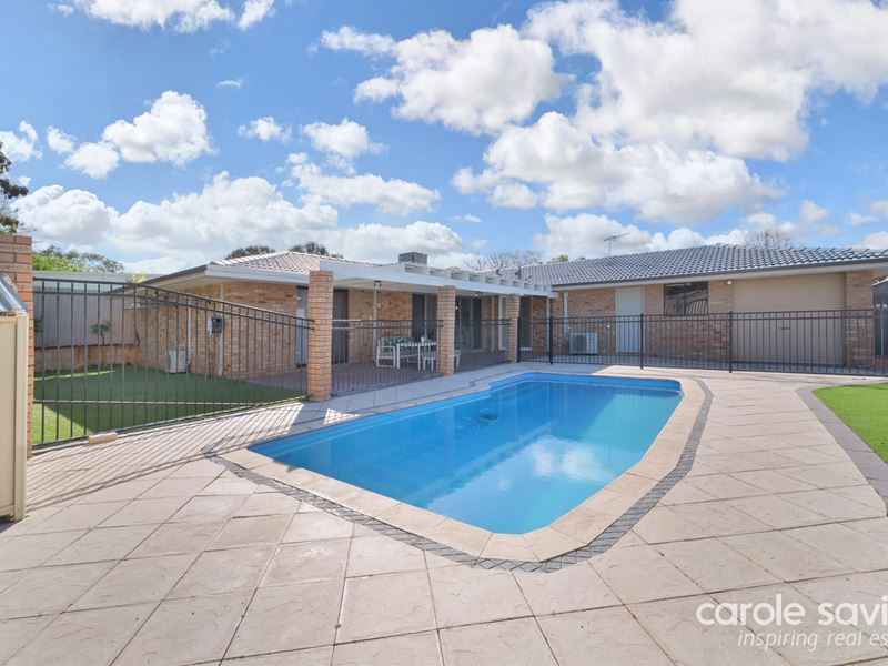 17 Halidon Street, Kingsley WA 6026