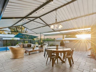 12 Bernard Street, Kelmscott WA 6111
