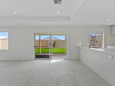 13 Defender Way, Two Rocks WA 6037