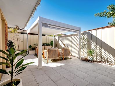 1 Walker Avenue, Rockingham WA 6168