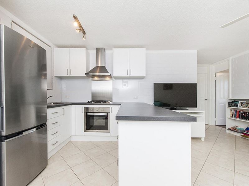 Unit 19B/49 Herdsman Parade, Wembley WA 6014