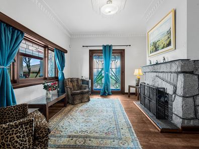 17 Shadwell Court, Caversham WA 6055