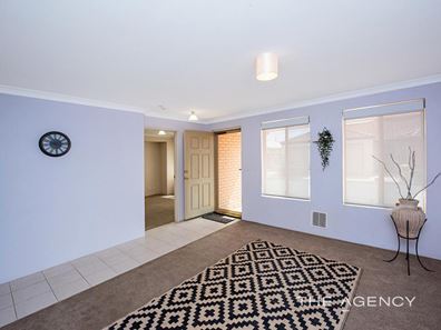 4/66 Carey Street, Busselton WA 6280