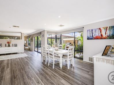 25 Cervantes Drive, Erskine WA 6210