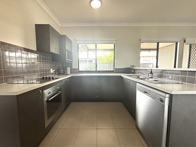 28D Kallama Parade, Millars Well WA 6714