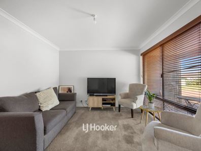 4 O'Meehan Green, Usher WA 6230