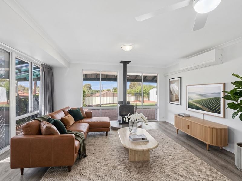 16 Ronsard Place, Yangebup WA 6164
