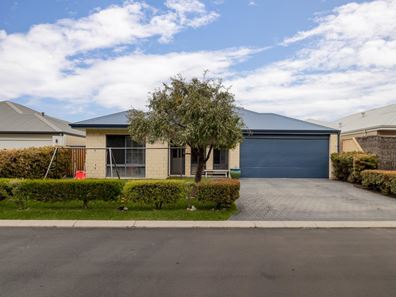 30 Bibra Loop, Dalyellup WA 6230