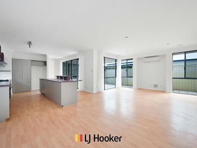 18 Admiralty Road, Jindalee WA 6036