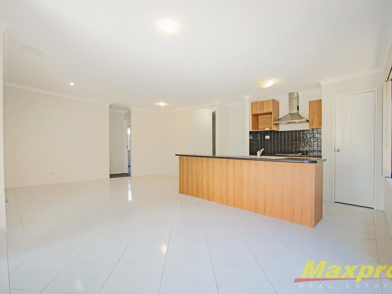 67 Coniston Drive, Ellenbrook WA 6069