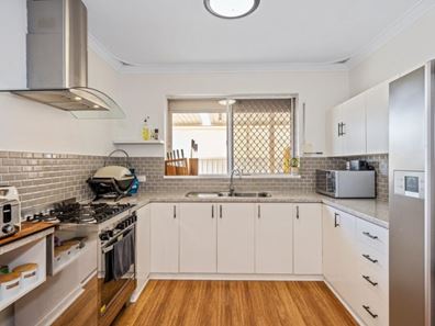 66 Congdon Avenue, Pinjarra WA 6208