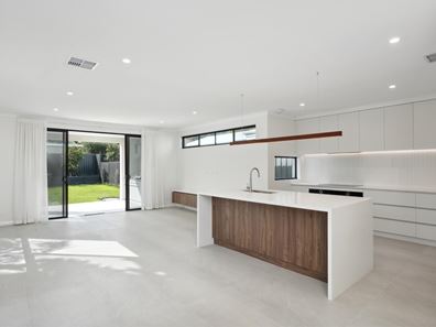 37B Wheeler Road, Karrinyup WA 6018