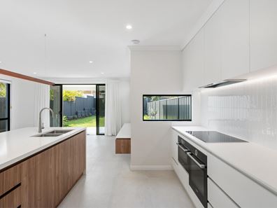 37B Wheeler Road, Karrinyup WA 6018