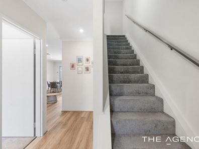 24 Quartermaine Boulevard, Mandogalup WA 6167