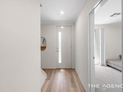 24 Quartermaine Boulevard, Mandogalup WA 6167