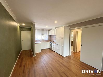 10/358 Canning Highway, Como WA 6152