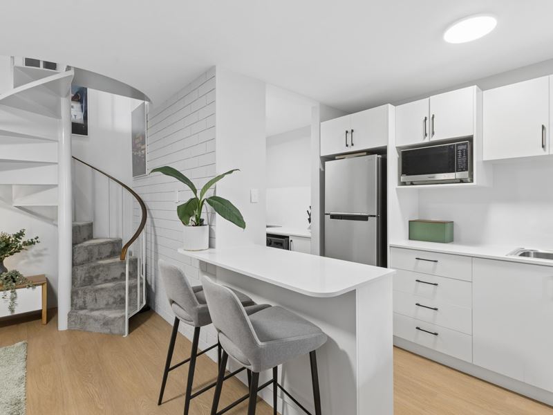 9/246 Flinders Street, Yokine WA 6060