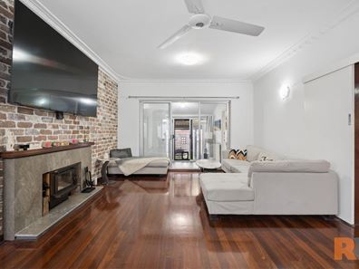 8 Carcoola Court, Nollamara WA 6061
