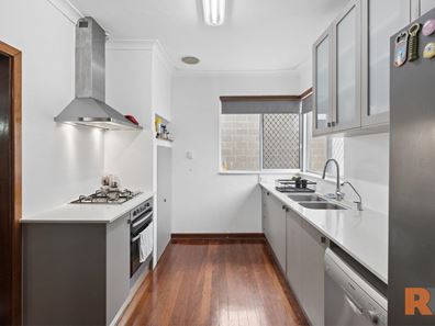 8 Carcoola Court, Nollamara WA 6061