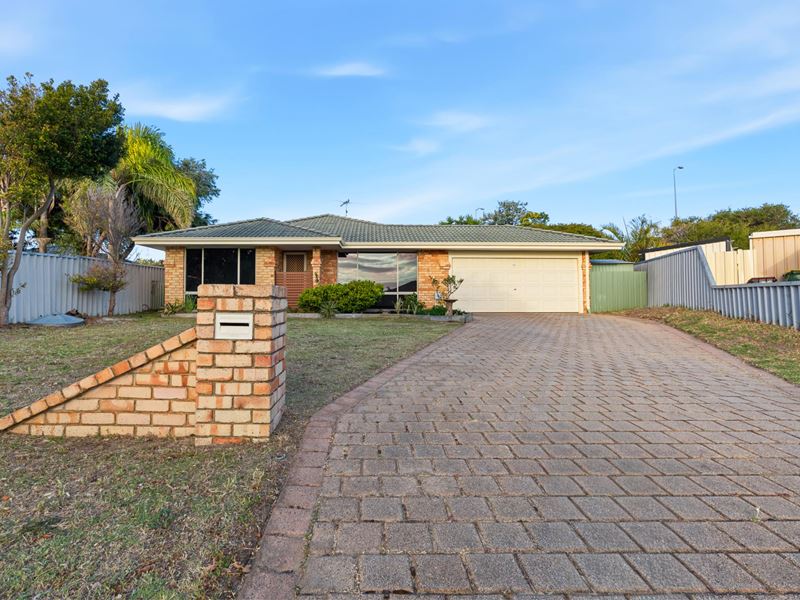 17 Narooma Close, Waikiki WA 6169
