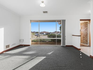 17 Narooma Close, Waikiki WA 6169