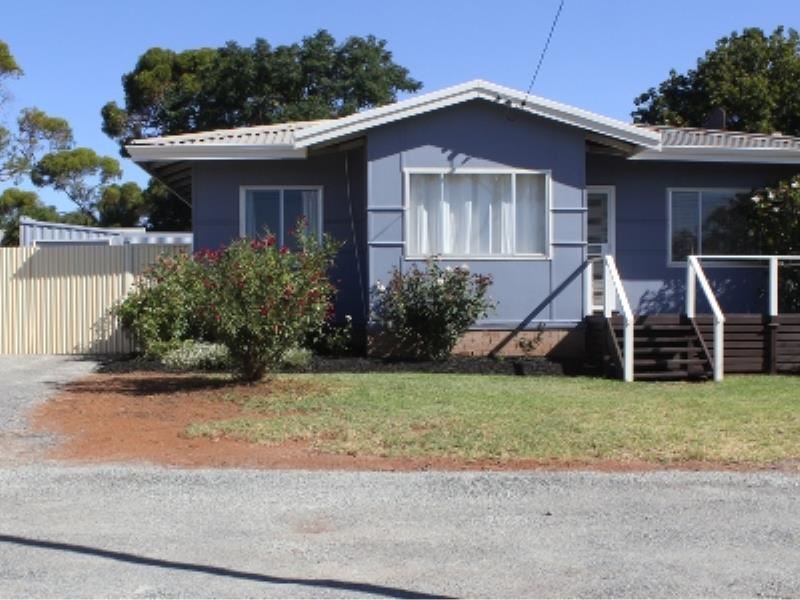 46 New Compton St, Kambalda East WA 6442