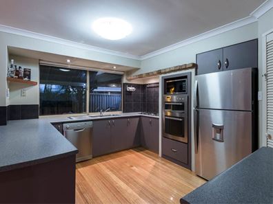 53 Pelican Parade, Ballajura WA 6066