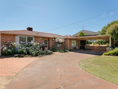 9 Minda Place, Wanneroo WA 6065