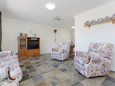 9 Minda Place, Wanneroo WA 6065