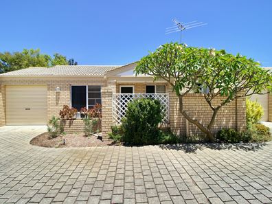 1/11 Bell Street, Rockingham WA 6168