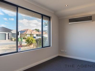 15 McEwing Road, Redcliffe WA 6104