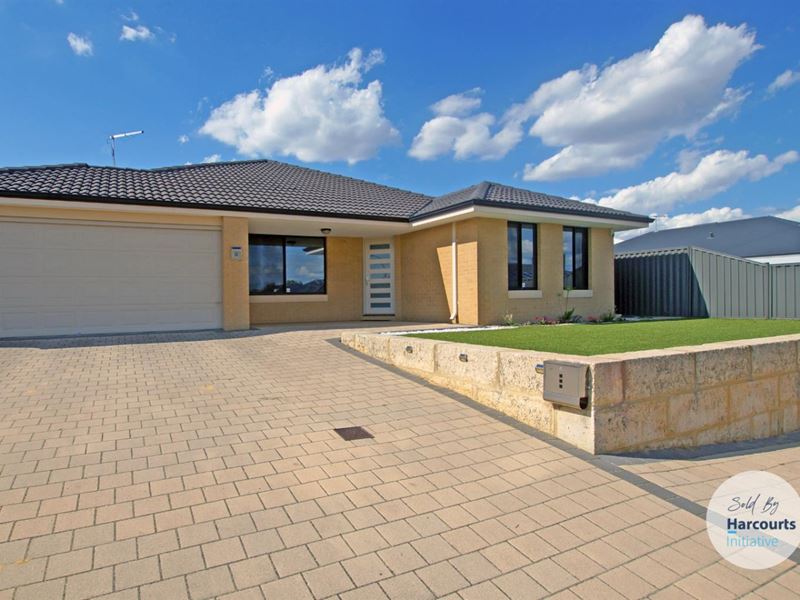 25 Hookstone Drive, Landsdale WA 6065