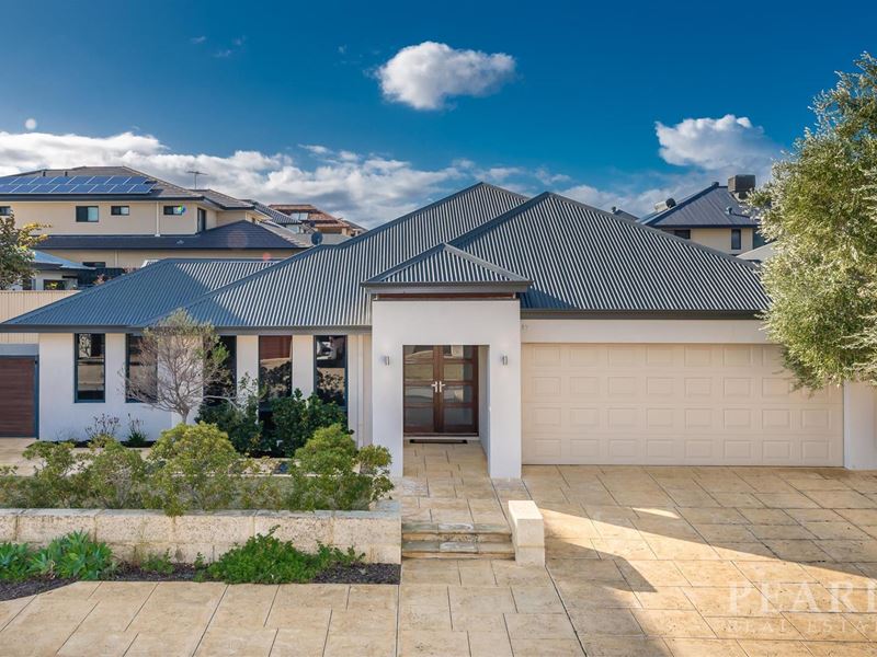 12 Malibu Entrance, Iluka WA 6028