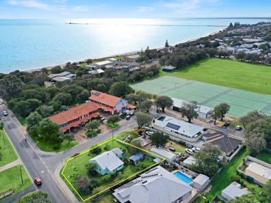 2 Swan Street, West Busselton WA 6280