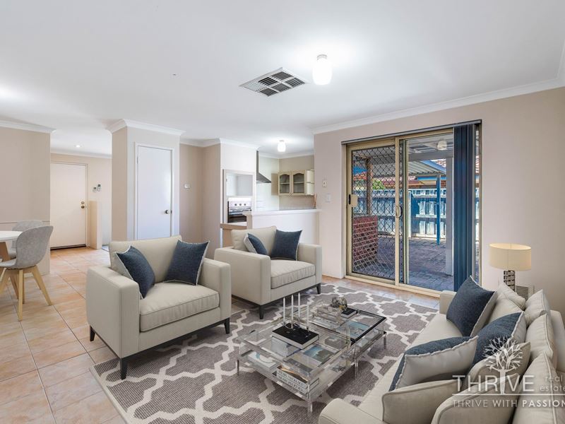 4/44 Turnbury Park  Drive, Jandakot WA 6164